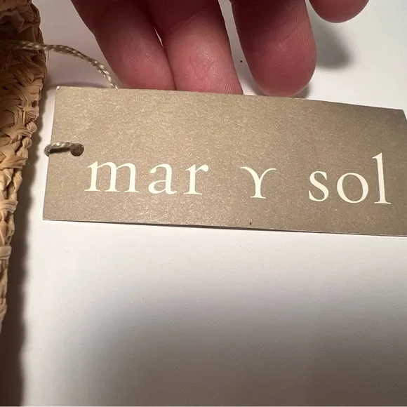 Mar Y Sol Woven Clutch with Blue and Tan Pattern - Picture 10 of 16